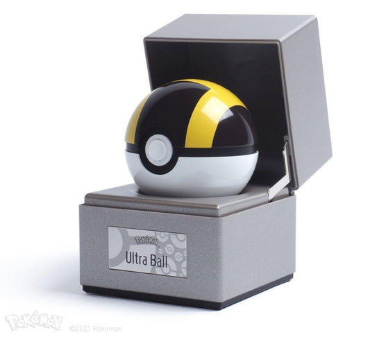 Pokemon – Ultra Ball Prop Replica