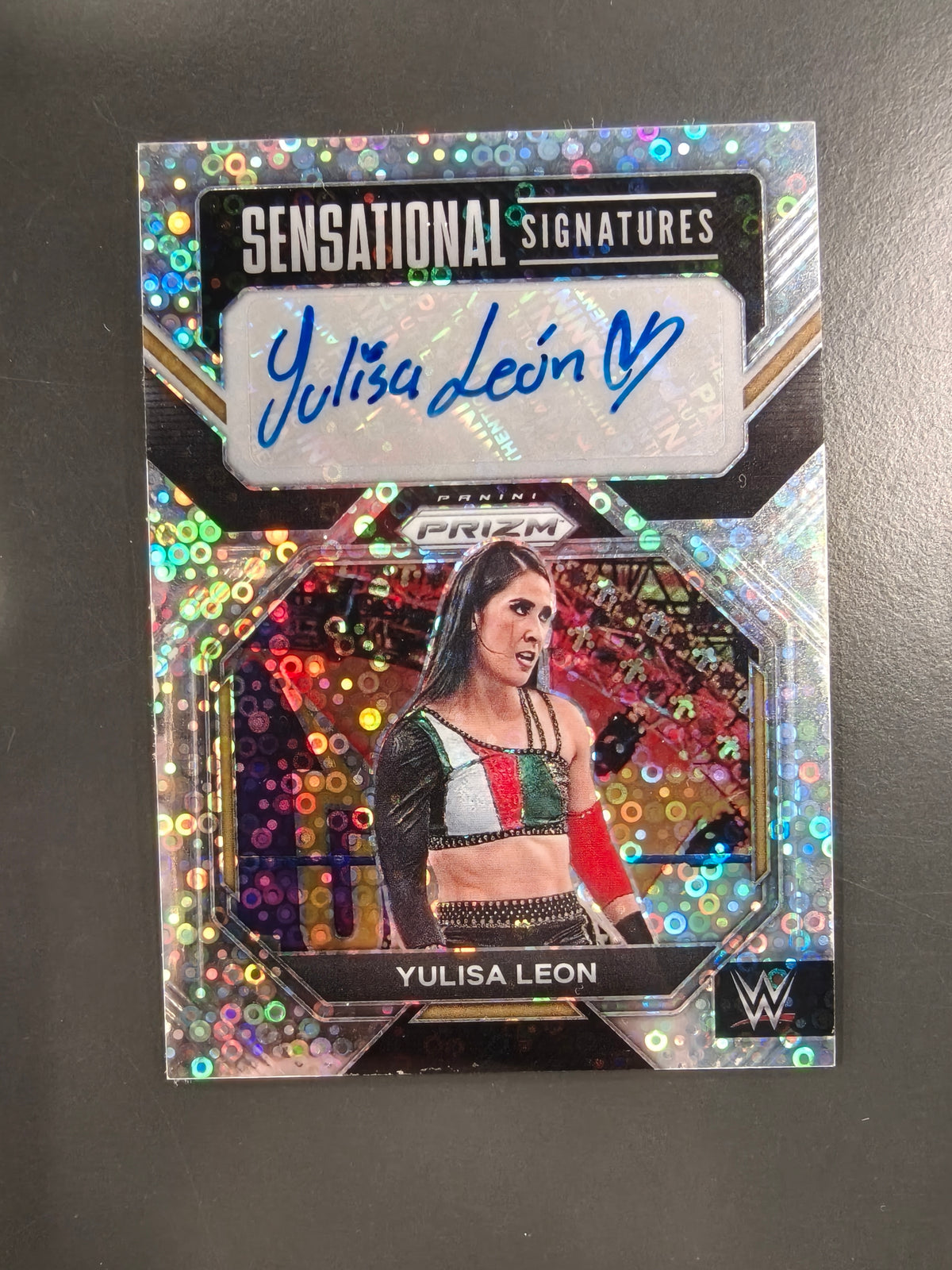 Yulisa Leon WWE SN-YLN