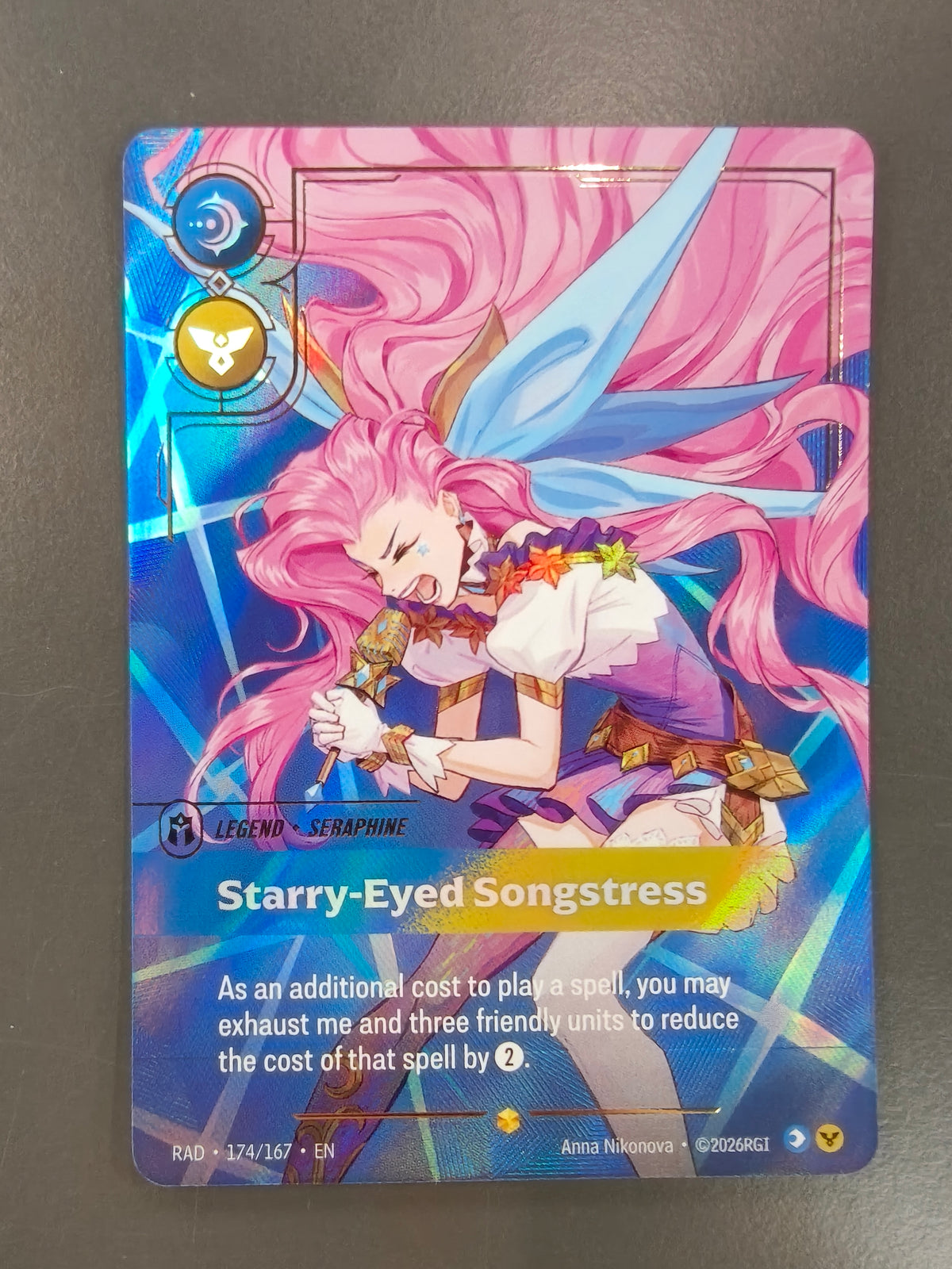 Starry-Eyed Songstress #174/167